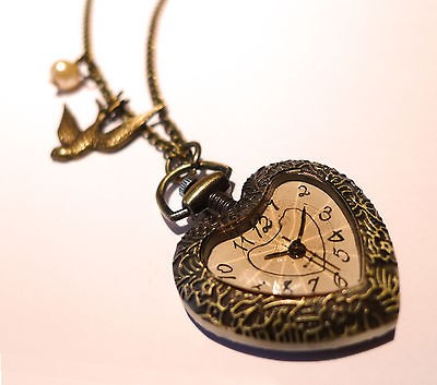 Fluttering Swallow Heart Clock Necklace Alice in Wonderland 