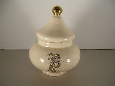 Beautiful Ginger Jar GOLD TRIMMED LARGE ORIENTAL GOLD DESIGN