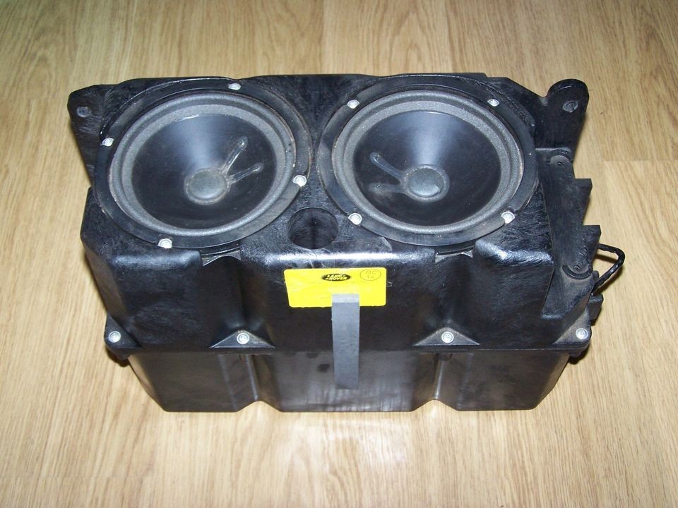 RANGE ROVER P38 TWIN SUB WOOFER HARMAN KARDON