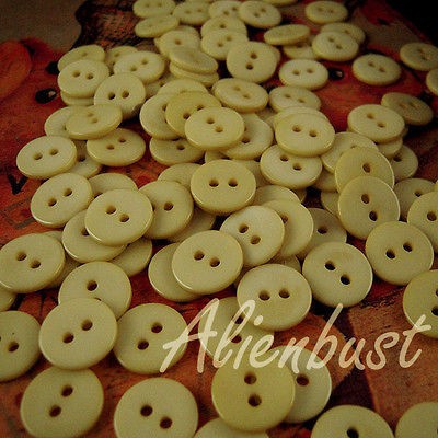 240 PCs LIGHT YELLOW CUSTOM MADE 1CM 2 HOLE BUTTONS / WHOLESALE CRAFTS