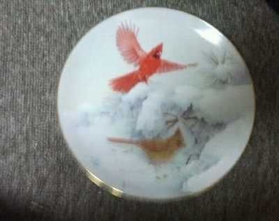 Cardinals in Winter Art Series Plate Glen Loates Canadian Wildlife 