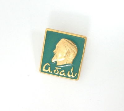 RUSSIAN ABAY IBRAHIM QUNANBAYULI FACE PIN BADGE *