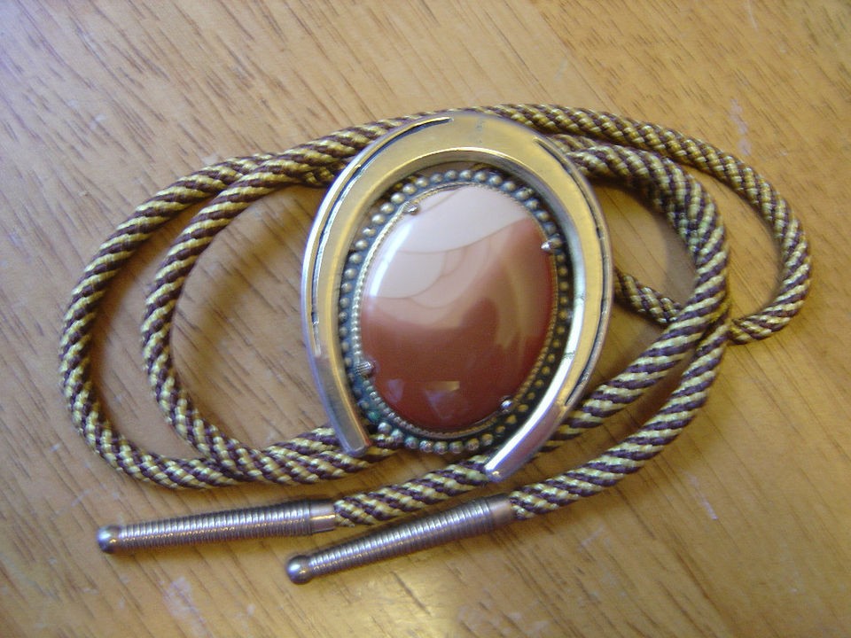 LAYERED STONE BUTTERSCOTCH PUDDING HORSESHOE BOLO TIE