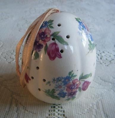 Vintage Sachet Holder Primrose Tulip Forget Me Not Davar Originals 