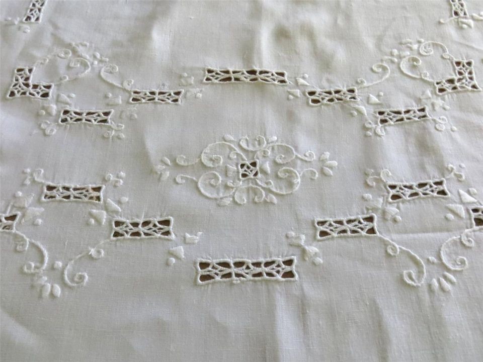 embroidery tablecloths