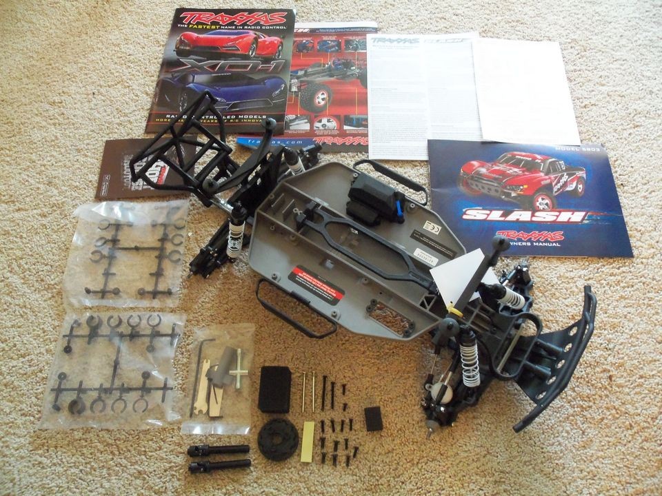 Traxxas Slash 2wd Rob MacCachren #21 Race Roller w/ LOTS extras 