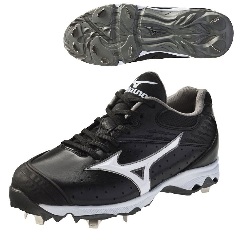 Mizuno 9 Spike Sweep Womens Metal Softball Cleats   Black/White   10