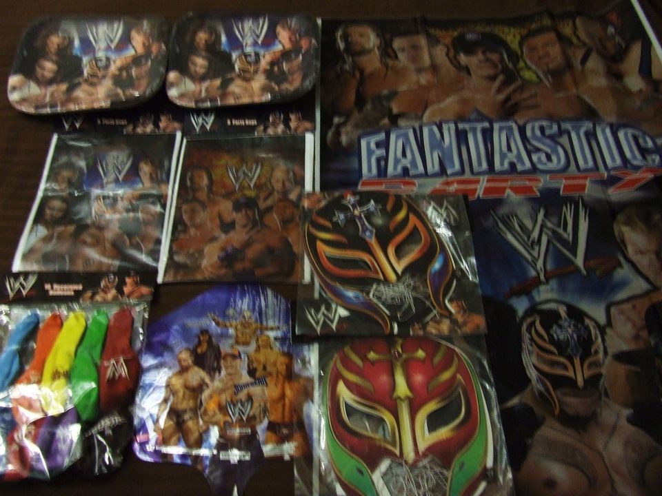 NEW WWE SET FOR 16 WRESTLING JOHN CENA PARTY SUPPLIES