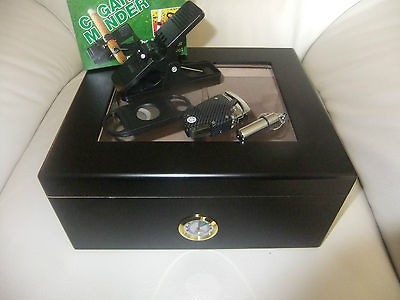 Humidor 50 Ct Black ClearTop & 4 Free Item,1CigMinder 1cutter 1torch 