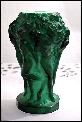 Art Deco   Malachite glass   Vase small vintage   Company Heinrich 