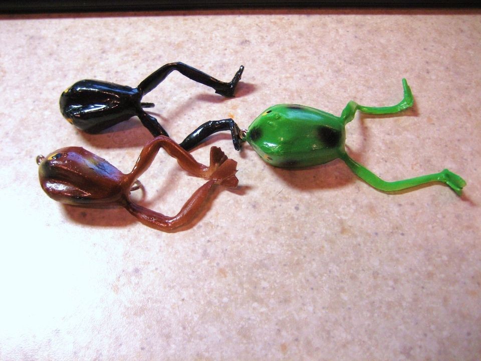 36 Bill Plummer Frog Copies Lures E + Condition Bill Plummers BLACK 