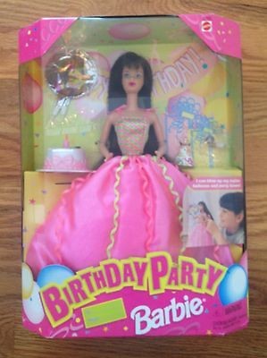 NEW 1998 MATTEL BIRTHDAY PARTY BARBIE DOLL BLOWS UP BALLOONS NIB 