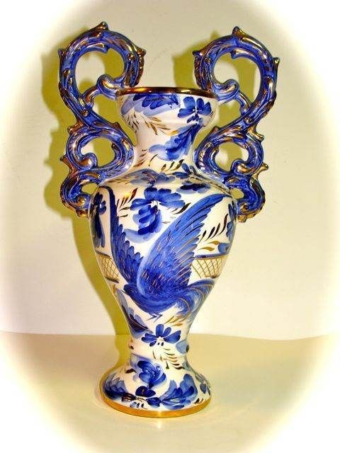 belgium vase in Pottery & Glass