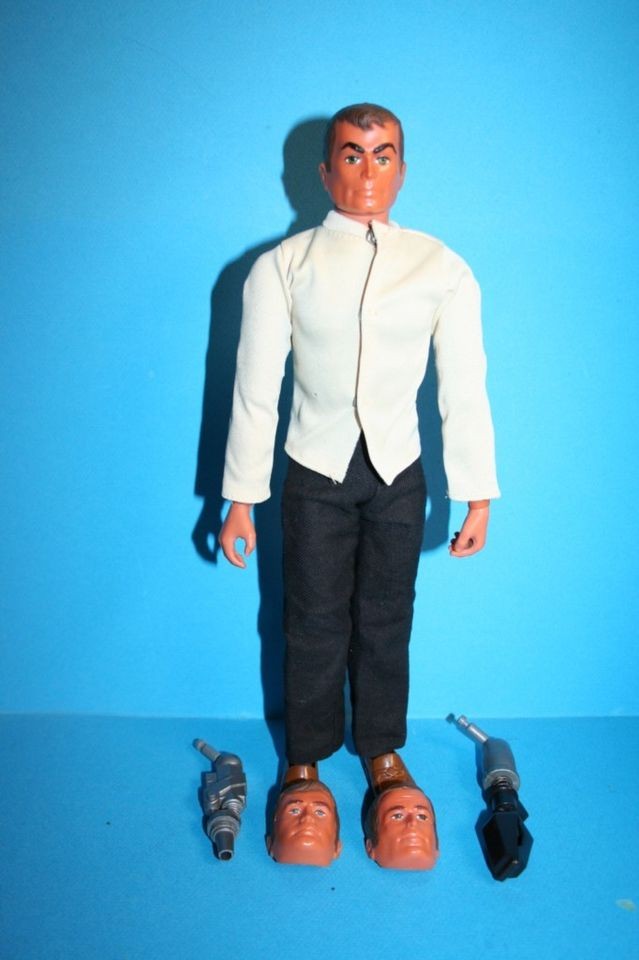 Six million Dollar man Doll figure MASKATRON enemy Robot