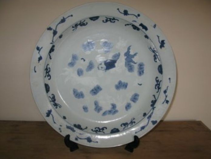 Nanking Cargo Large Rare Deep Fish Dish c1750