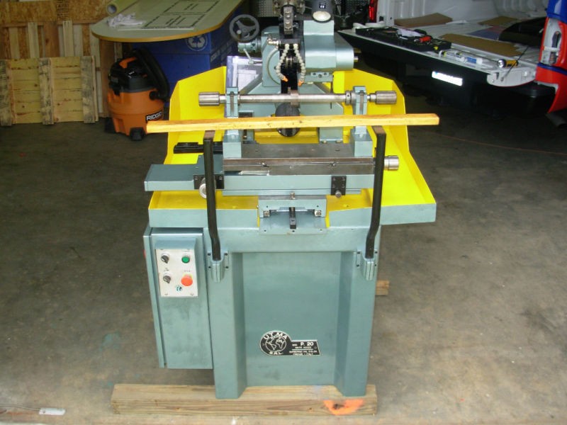 UTMA P20 30 MANUAL PROFILE GRINDER ( RECONDITION)