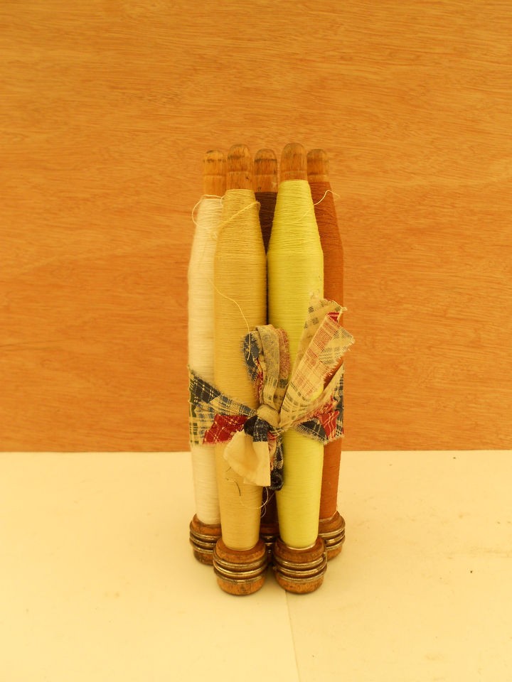 QUILL BOBBINS WITH SILK (#47)