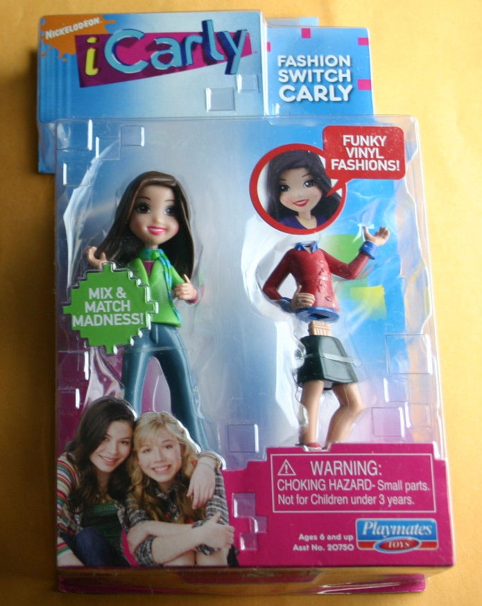 FASHION SWITCH I CARLY FIGURES GREEN JACKET Sm. DOLL