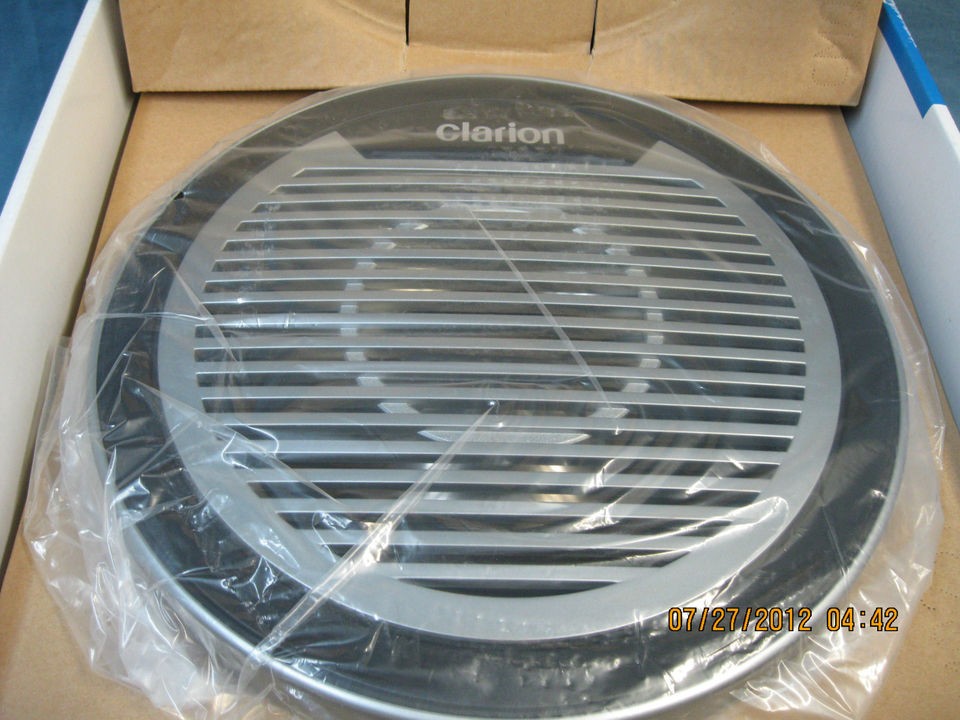 clarion subwoofer in Car Audio