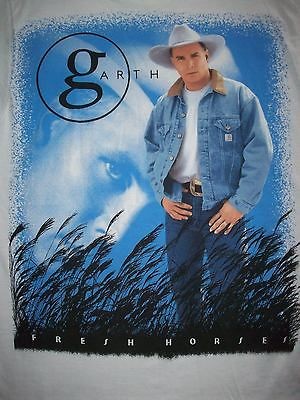 garth brooks shirt in Clothing, 