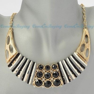 Fashion Golden Black White Lint Black Beads Pendant Collar Necklace 