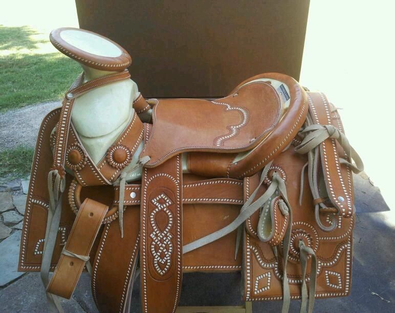 MEXICAN CHARRO SADDLE WESTERN HORSE MONTURA CHARRA EQUIPADA FUSTE