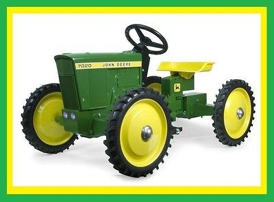 2010 ERTL John Deere *7020* 4WD PEDAL TRACTOR NIB