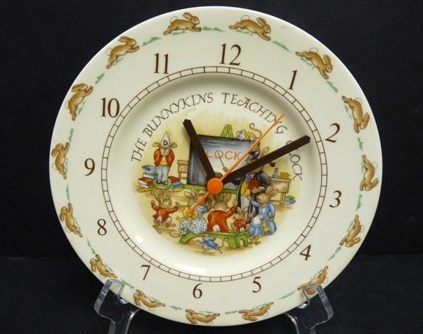 NEW IN BOX ROYAL DOULTON BUNNYKINS CHILDRENS TEACHING CLOCK