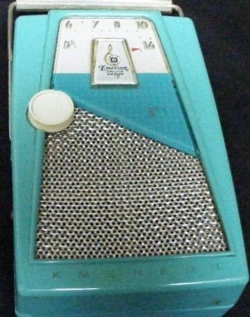 EMERSON 888 EXPLORER TRANSISTOR RADIO, WORKS, GREAT SHAPE, DECO 