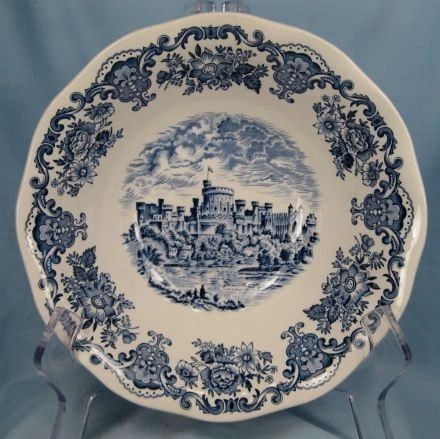   ROYAL HOMES OF BRITAIN ROUND VEGETABLE BOWL Nice ENOCH WEDGWOOD (O