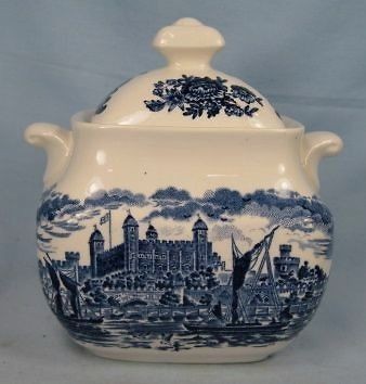   BLUE ROYAL HOMES OF BRITAIN COVERED SUGAR BOWL Nice ENOCH WEDGWOOD (O