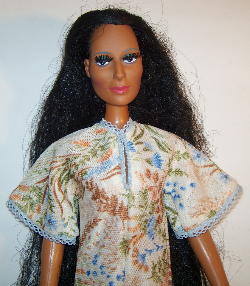 Vintage Celebrity 12 1/2 CHER DOLL by MEGO TNT BL 1975 Missing Hand 