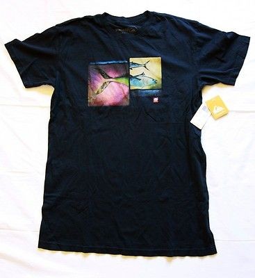   Mens T Current style IN STORES NOW 100% Authentic Fish Black