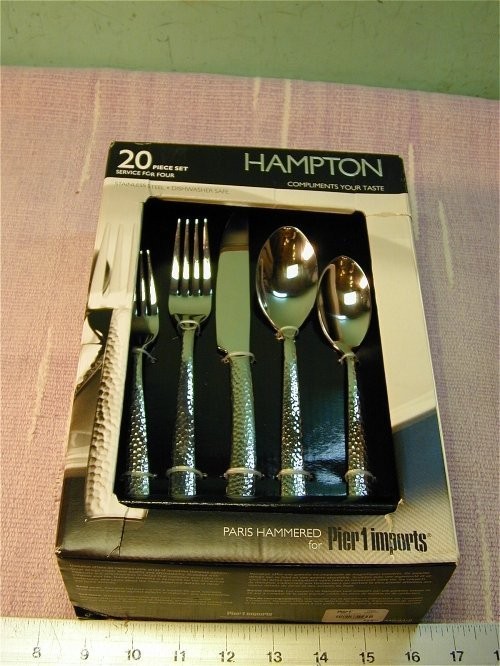   Pier 1 Imports Paris Hammered Silverware 20 piece set service Flatware