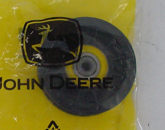 JOHN DEERE Flat Idler Pulley AM121970 LT 133 150 155 160 170 180 190 