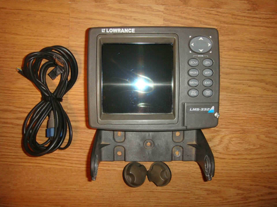Lowrance LMS 332c GPS/Fish Finder Great Condition