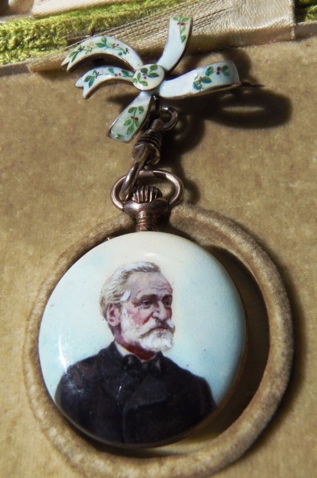  rare silver&enamel ladies brooch type watch. Giuseppe Verdi portrait