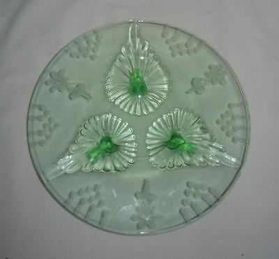   Vintage Green Depression Glass 7 in diameter Footed Plate/Bowl~Mint