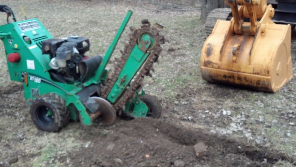 VERMEER RT 100 WALK BEHIND TRENCHER HONDA 13 HP / KOHLER 15 HP 