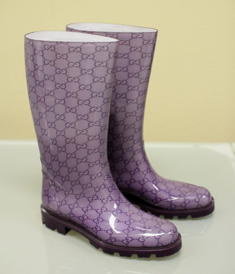 gucci rain boots in Womens Shoes