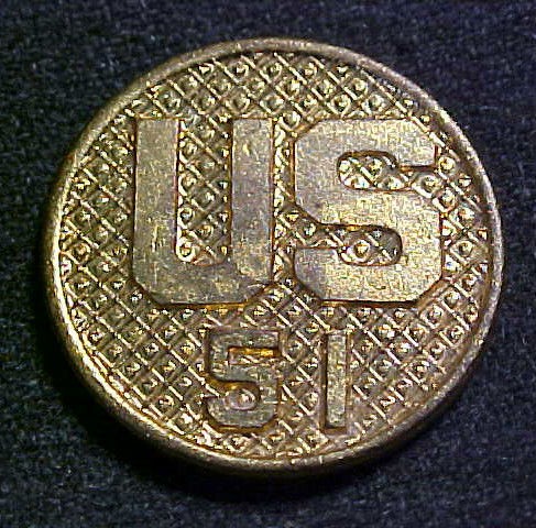 OLD WW1 BRASS US ARMY US 51ST REGIMENT COLLAR DISK US 51