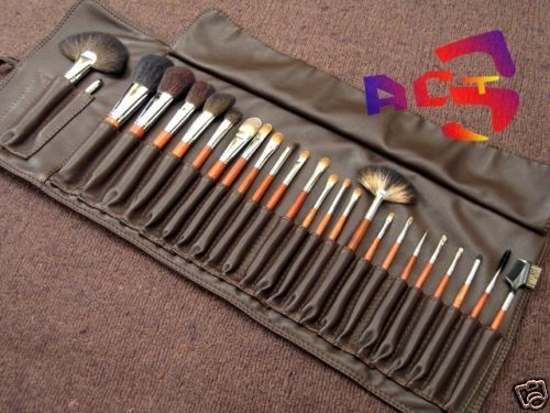   pcs MakeUp Brushes   Top Quality Goat, Pony & Squirrel Hair Brush Set