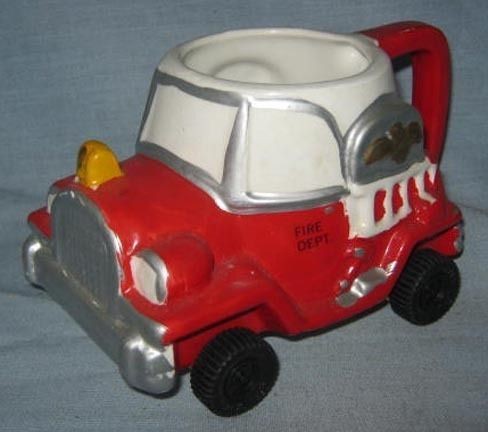 1992 Fire Department Truck Mug on Wheels or Planter MSR Imports Taiwan