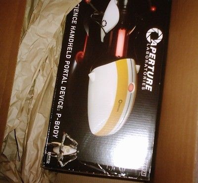   Body Portal Gun Aperture Science Handheld Portal Device BRAND NEW