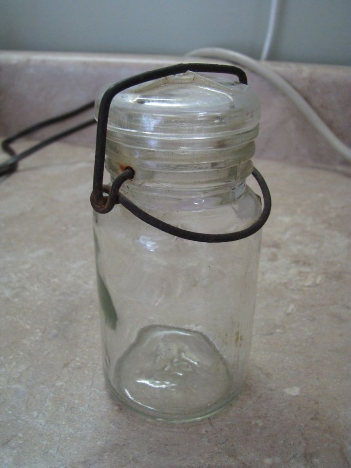 LIGHTNING Canning Jar 1877 EZ SEAL Mason? GLASS LID