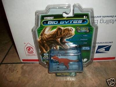 JAKKS PACIFIC  BIO BYTES  T REX  INTERCHAN​GEABLE TANK