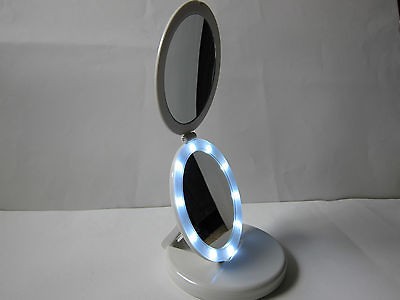 lighted mirror in Health & Beauty