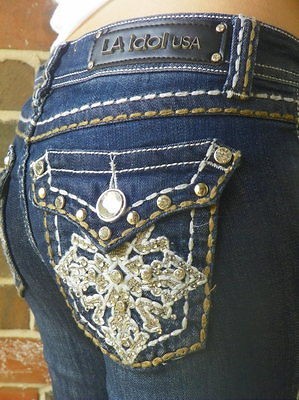 NWT Womens Juniors LA IDOL Boot Cut Blue Jeans with Bling Cross 