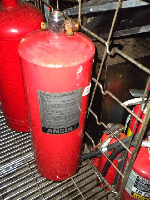 FIRE SUPPRESSION ANSUL RED BOTTLE   PRICE REDUCED 35% SEND OFFER
