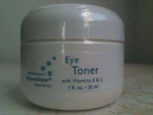 rejuvenique eye toner 1 oz new  10